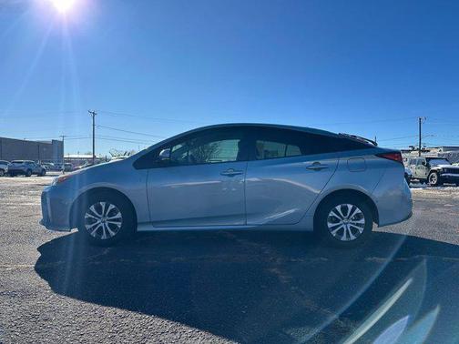 2019 Toyota Prius XLE