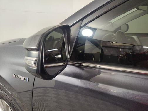 2016 Toyota RAV4 Hybrid Limited