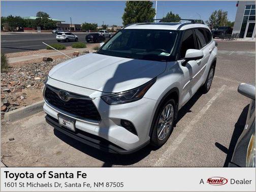 Wind Chill Pearl 2023 Toyota Highlander Limited