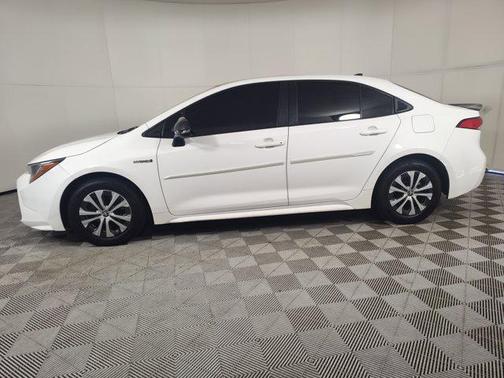 2020 Toyota Corolla Hybrid LE