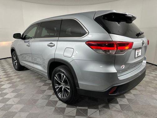 2018 Toyota Highlander LE Plus