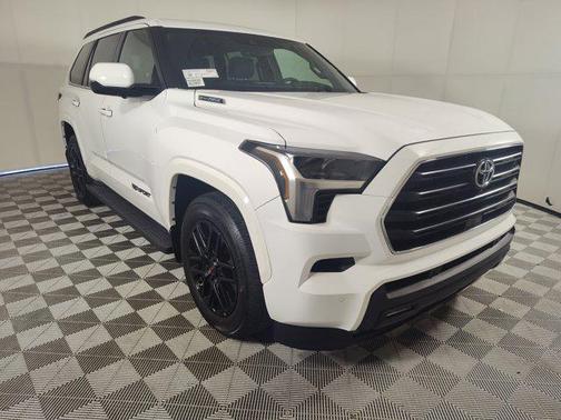 2025 Toyota Sequoia SR5