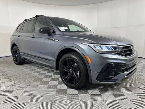 2024 Volkswagen Tiguan 2.0T SE R-Line Black 4MOTION