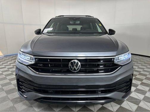 2024 Volkswagen Tiguan 2.0T SE R-Line Black 4MOTION