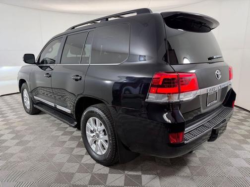 Midnight Black Metallic 2021 Toyota Land Cruiser Base