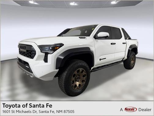 Ice Cap 2025 Toyota Tacoma Hybrid Trailhunter