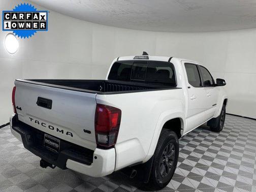 Super White 2020 Toyota Tacoma SR5