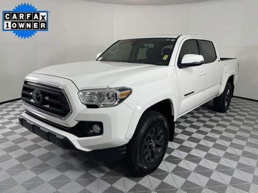 Super White 2020 Toyota Tacoma SR5
