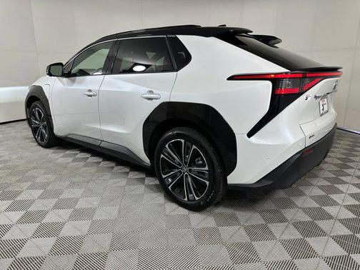 2025 Toyota bZ4X Limited