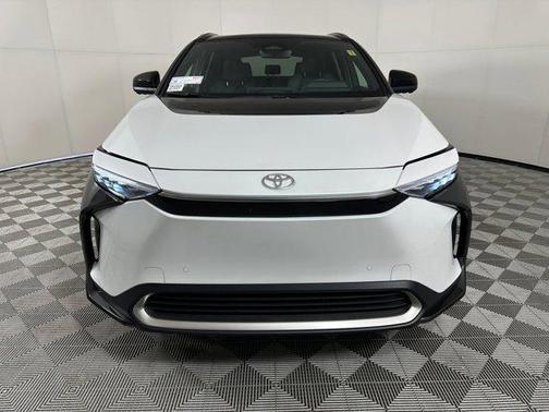 2025 Toyota bZ4X Limited