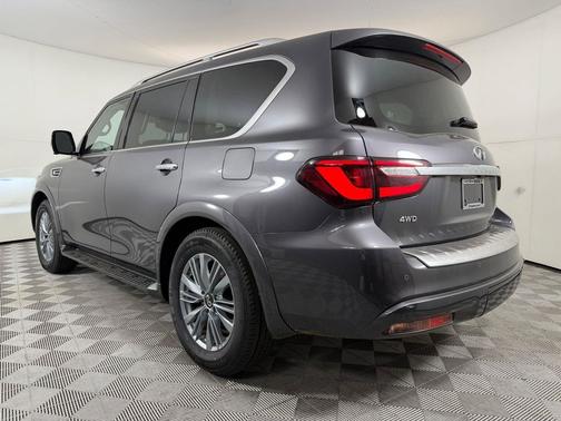Anthracite Gray 2024 INFINITI QX80 Luxe