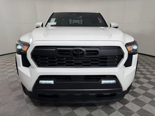 2026 Toyota Tacoma Hybrid TRD Off Road