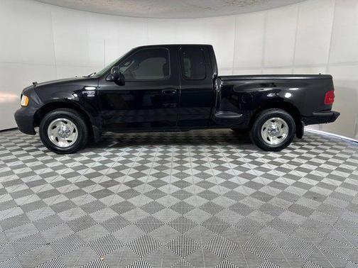 2000 Ford F-150 XLT SuperCab Flareside