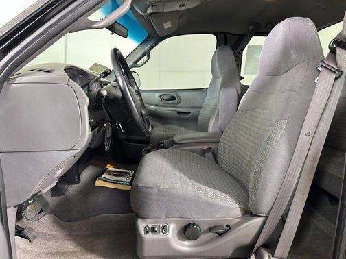 2000 Ford F-150 XLT SuperCab Flareside