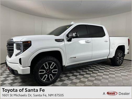 2022 GMC Sierra 1500 AT4
