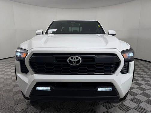 Ice 2025 Toyota Tacoma TRD Off Road