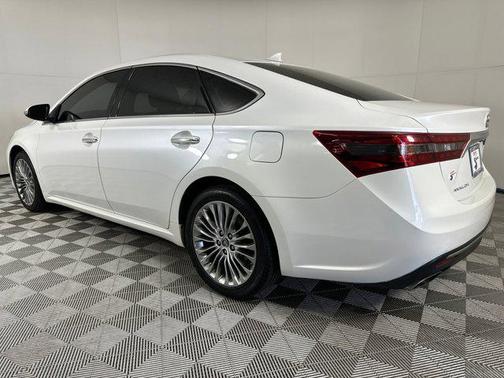 2016 Toyota Avalon Limited