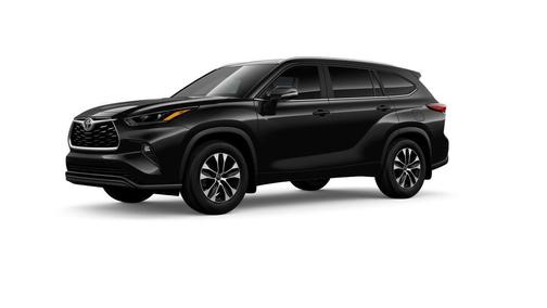 Midnight Black Metallic 2026 Toyota Highlander XLE