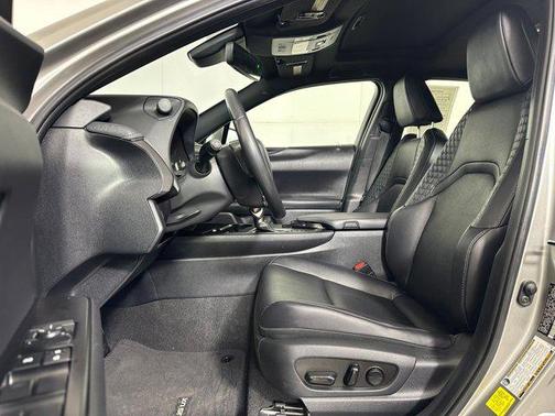 2020 Lexus UX 250h Base