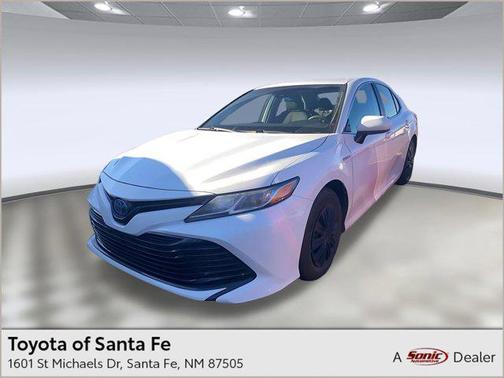 2019 Toyota Camry Hybrid LE