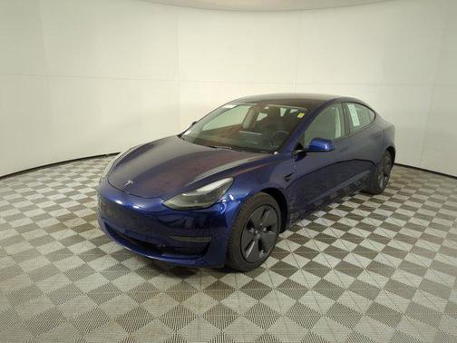 2023 Tesla Model 3 Standard Range