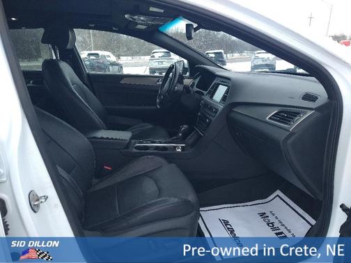 2017 Hyundai SONATA Limited 2.0T