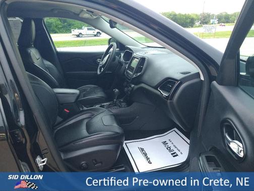 2023 Jeep Cherokee Altitude Lux