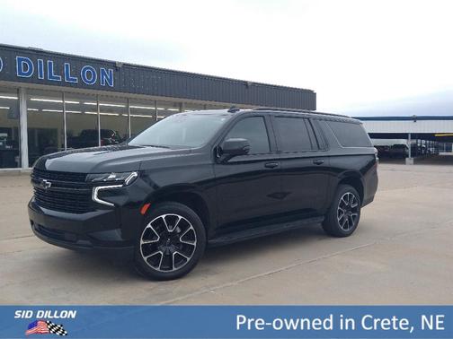 2023 Chevrolet Suburban RST