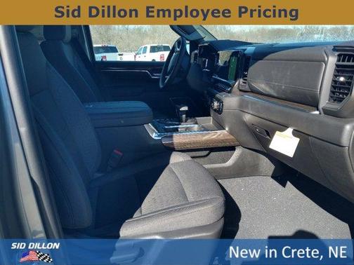 2025 Chevrolet Silverado 1500 RST
