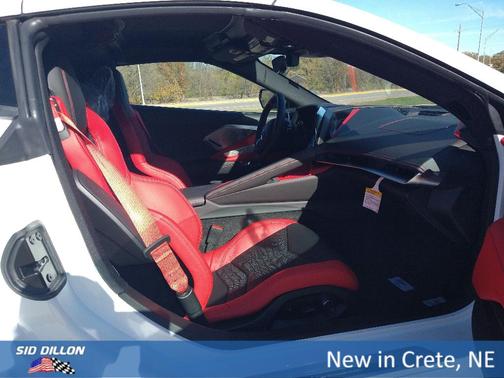 2026 Chevrolet Corvette Stingray w/2LT