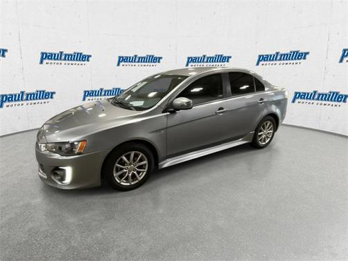 2016 Mitsubishi Lancer ES