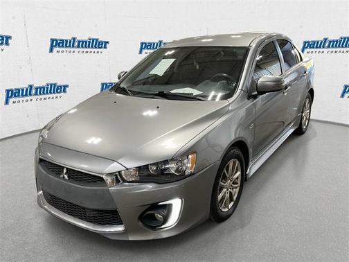 2016 Mitsubishi Lancer ES