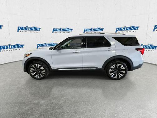 SPACE WHITE METALLIC 2026 Ford Explorer Platinum