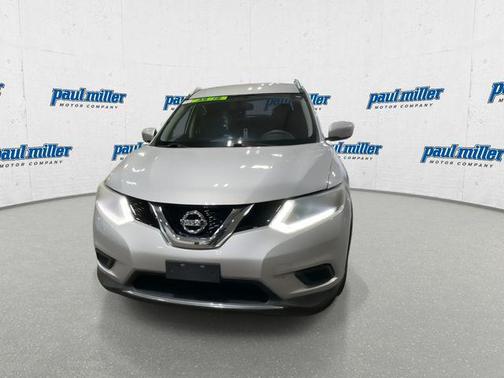 Brilliant Silver 2015 Nissan Rogue SV