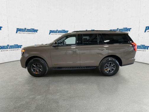 MARSH GRAY 2026 Ford Expedition Tremor