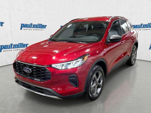 RAPID RED MET TINTED CC 2026 Ford Escape ST-Line