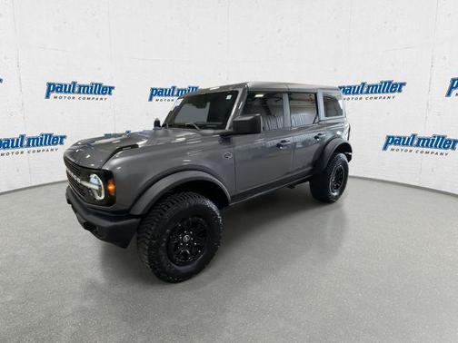 CARBONIZED GRAY METALLIC 2022 Ford Bronco Wildtrak
