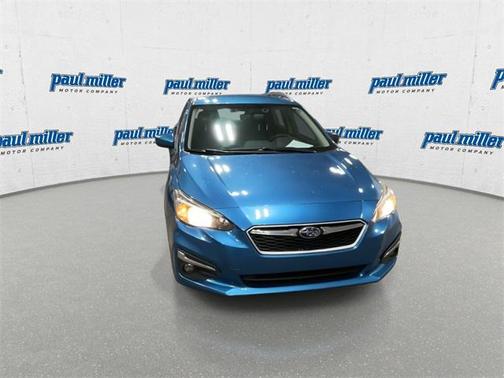 2017 Subaru Impreza 2.0i Premium