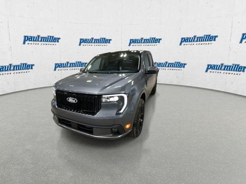 CARBONIZED GRAY METALLIC 2026 Ford Maverick Lobo Standard