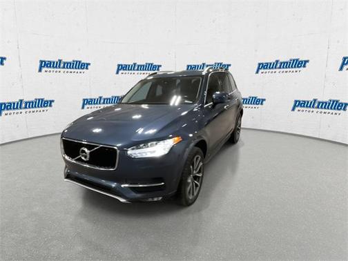 2019 Volvo XC90 T5 Momentum