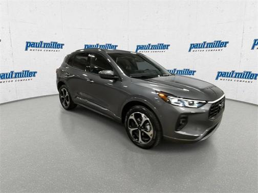 2026 Ford Escape ST-Line Elite