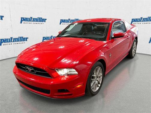 2014 Ford Mustang V6 Premium