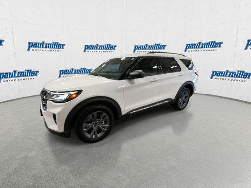STAR WHITE MET TRI-COAT 2025 Ford Explorer Active