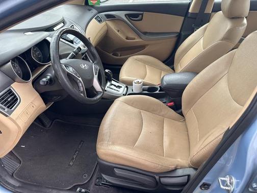 2011 Hyundai ELANTRA Limited