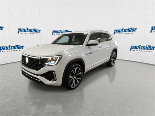 2025 Volkswagen Atlas Cross Sport 2.0T SEL Premium