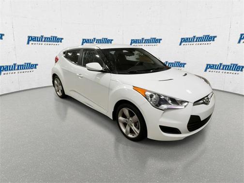 2013 Hyundai Veloster Base