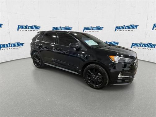 2022 Ford Edge ST Line