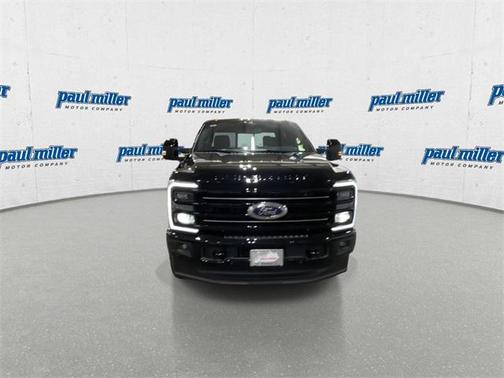 2025 Ford F-250 Platinum