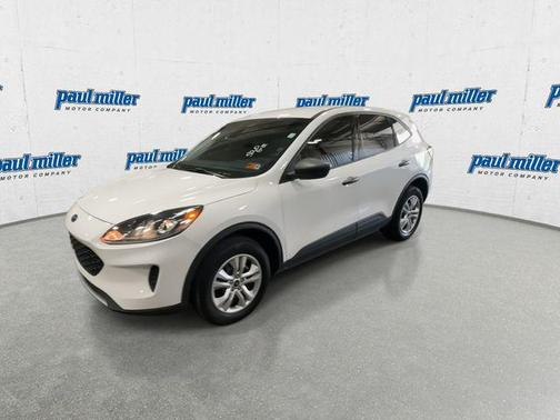 OXFORD WHITE 2021 Ford Escape S