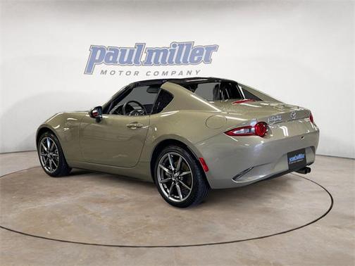 2023 Mazda MX-5 Miata RF Grand Touring